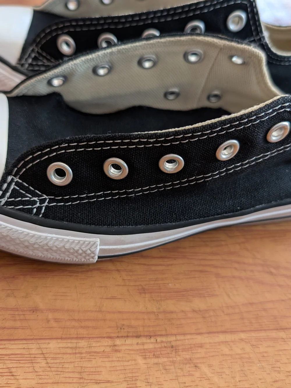 Converse Kids Black Canvas With Laces Low Top Sneakers with White Toe